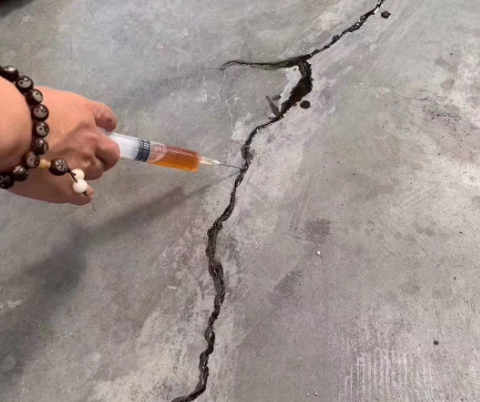 信丰混凝土裂缝修补技术详解​